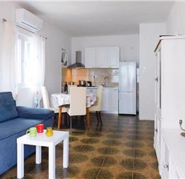 2-Bedroom Apartment near Sucuraj, Hvar island,Sleeps 4-6